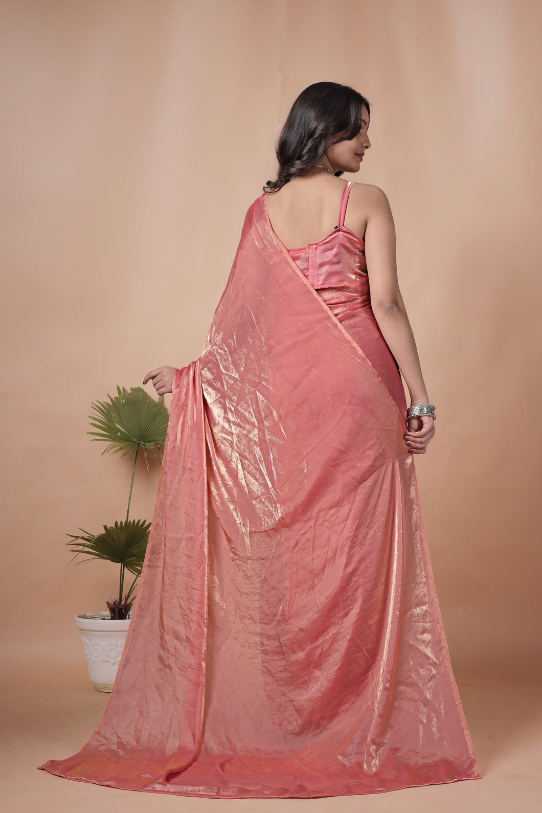 Graceful Shimmer Saree for Parties, Weddings & Festivals